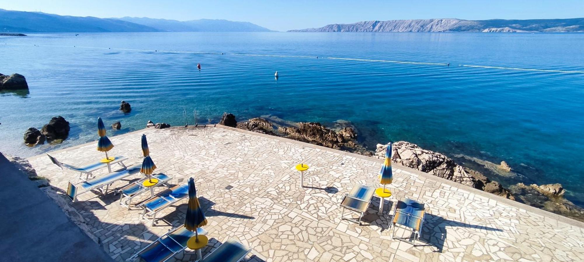 Apartments Maricic 200 Meters From The Beach Novi Vinodolski Buitenkant foto