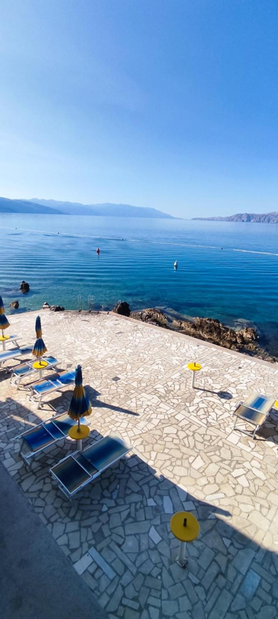 Apartments Maricic 200 Meters From The Beach Novi Vinodolski Buitenkant foto