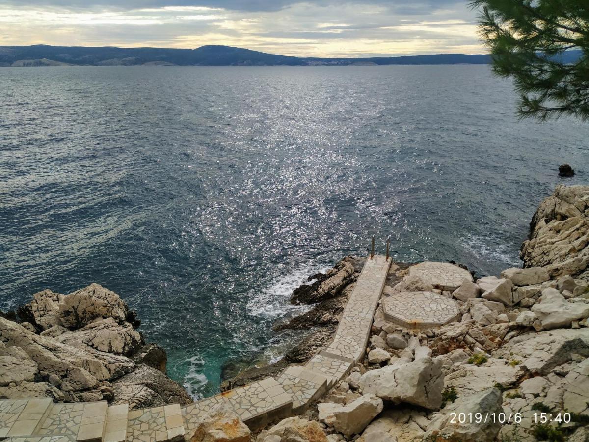 Apartments Maricic 200 Meters From The Beach Novi Vinodolski Buitenkant foto